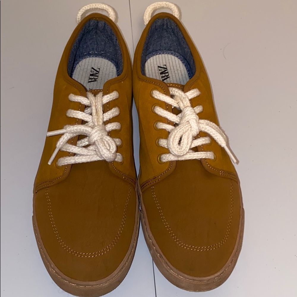 Zara suede sneakers (boys)